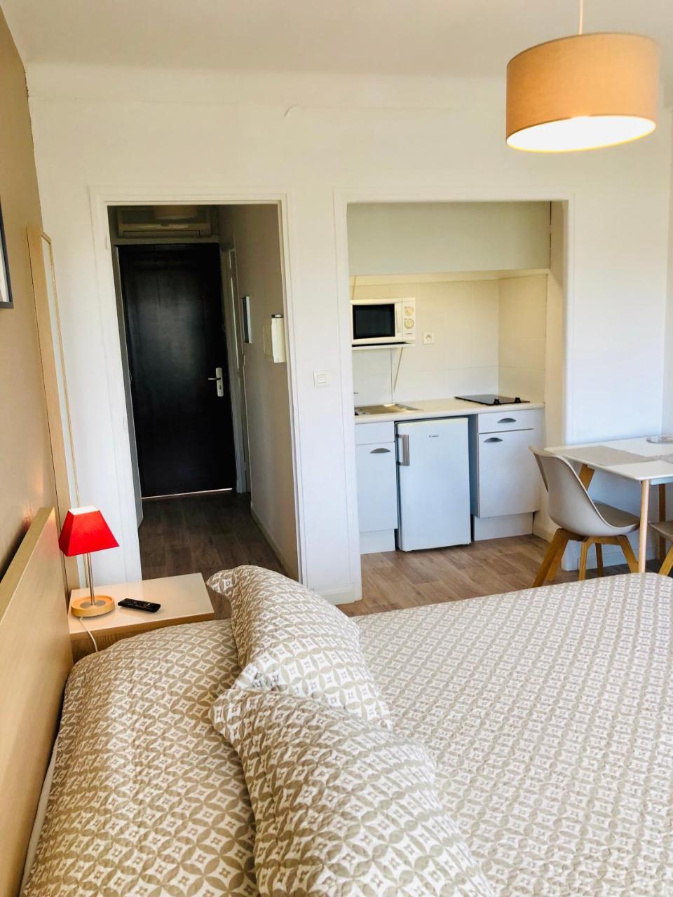 Residence Meublee Studiotel كانيو سور مير المظهر الخارجي الصورة