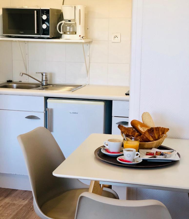 Residence Meublee Studiotel كانيو سور مير المظهر الخارجي الصورة